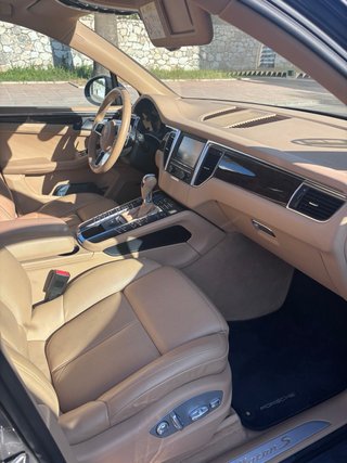 Porsche Macan 2014