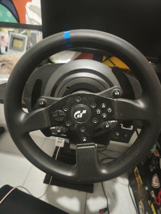 Thrustmaster T300 Volante Gaming