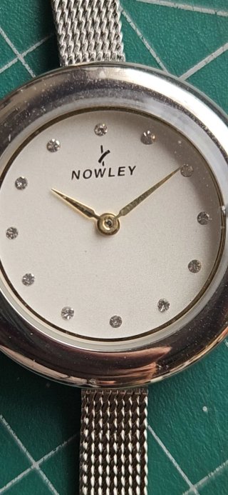 Reloj Nowley Mujer Pulsera Malla Plateado