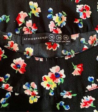 Vestido floral Atmosphere Talla M