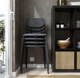 Mesa y 4 Sillas apilables Ikea (Sandsberg)