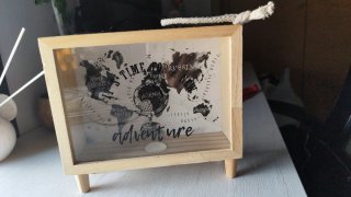 Porta monete decorativo con mappa del mondo
