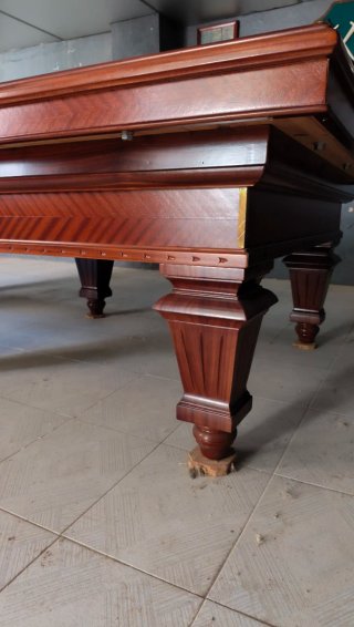 Mesa  billar frances fabricada en madera de caoba