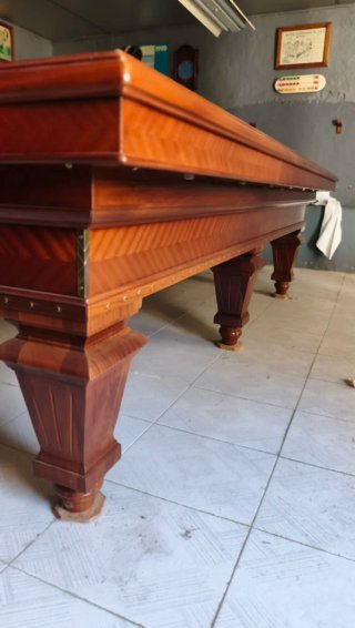Mesa  billar frances fabricada en madera de caoba
