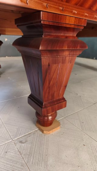 Mesa  billar frances fabricada en madera de caoba