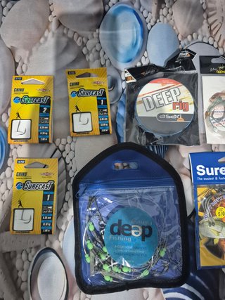 Lote 10 artículos de pesca - A estrenar