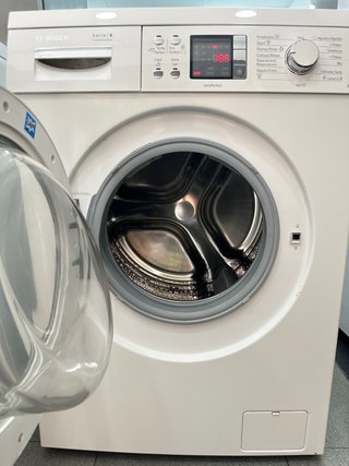 Lavadora Bosch Serie 6 VarioPerfect Semi Nueva