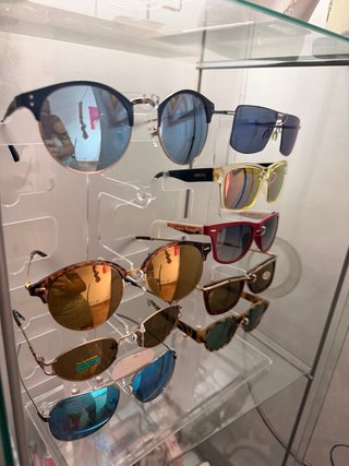 Gafas de sol estilo retro 2*15 euros