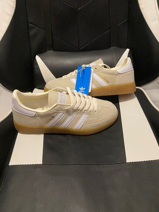 Adidas spezial beige y blancas 39