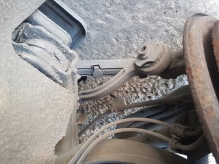 BRAZO SUSPENSION INFERIOR TRASERO DERECHO MERCEDE