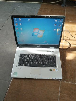 Ordenador Portátil Fujitsu Siemens