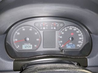 Volkswagen Polo 2007 etiqueta c distri al dia