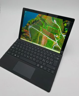 Microsoft Surface Pro 6 i7-8650U 8/256GB Touch