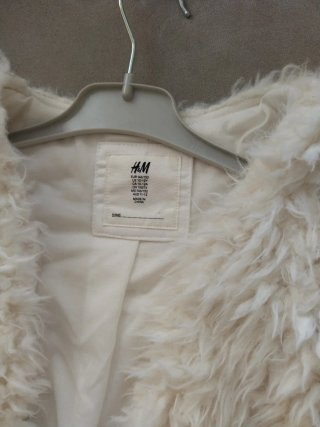Abrigo pelo blanco niña H&M. 10-12 años.