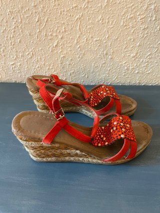 Sandalias Naranjas con pedreria