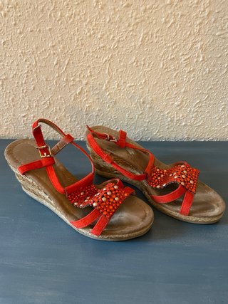 Sandalias Naranjas con pedreria