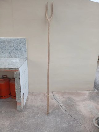 Horca antigua de madera