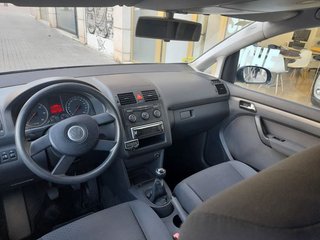 Volkswagen Touran 1.9 TDI ADVANCE
