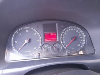 Volkswagen Touran 1.9 TDI ADVANCE