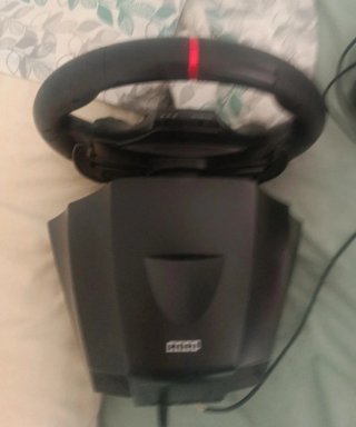 Volante Thrustmaster PS4
