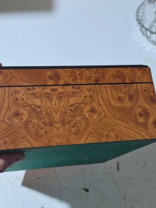 Caja de madera para puros nueva sin usar