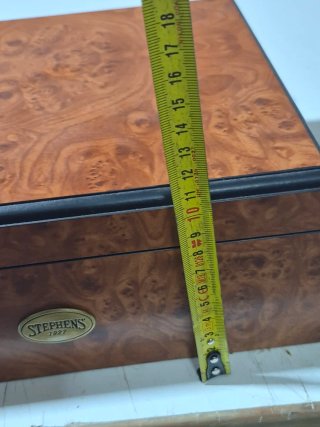 Caja de madera para puros nueva sin usar