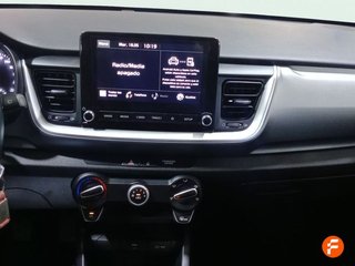 Kia Stonic 1.0 T-GDi 74kW (100CV) MHEV iMT Concept