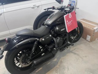 Keeway V Cruise 302 Negra