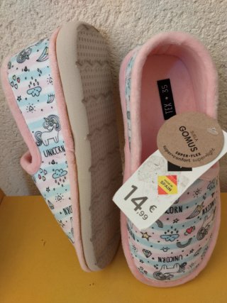 Zapatillas niña unicornio talla 35