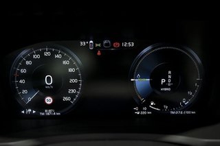 Volvo XC90   2.0 T8 AWD Core Recharge Auto