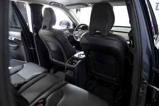 Volvo XC90   2.0 T8 AWD Core Recharge Auto