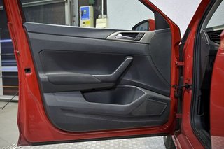 Volkswagen Polo   Advance 1.0 59kW 80CV