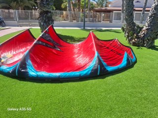 Cometa Naish 13.5 + Tabla + Barra