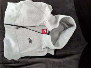 Nike Tech Fleece Sudadera  y Pantalón Gris