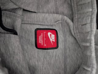 Nike Tech Fleece Sudadera  y Pantalón Gris
