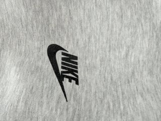 Nike Tech Fleece Sudadera  y Pantalón Gris