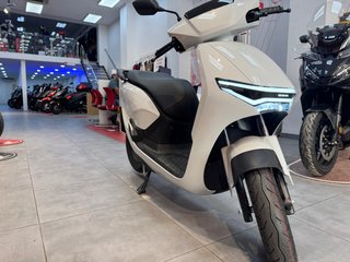 Honda Cuv-e EVP4 Eléctrica 30km 2025