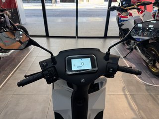 Honda Cuv-e EVP4 Eléctrica 30km 2025