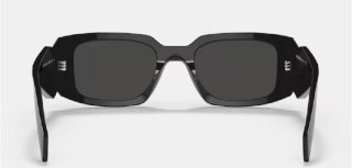 Gafas de sol Prada negras
