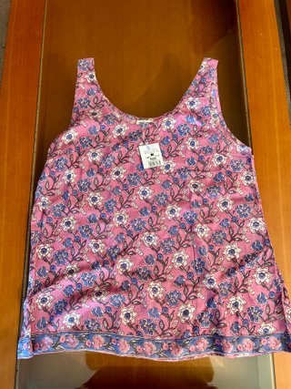 Blusa tirantes floral rosa y azul Talla M