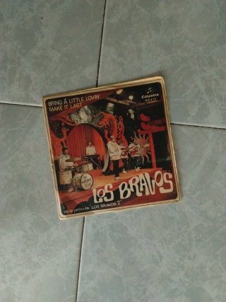 Vinilo Los Bravos Bring A Little Lovin'