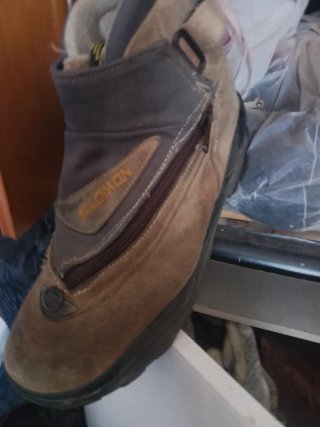 Botas Salomon Marrones y Grises