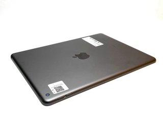 Apple iPad 8ª Gen Space Gray