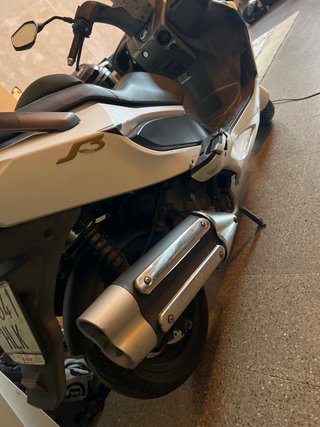 Moto Daelim 125