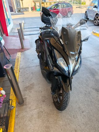 Kymco Xciting 400i Negra