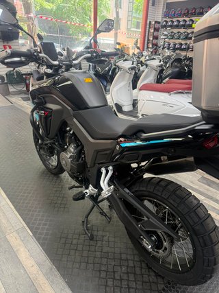 Morbidelli T502X Negra - ¡Promoción!