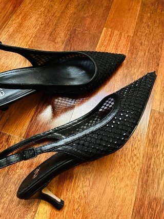 Zapatos Exé Negros Tacón Malla y Pedrería