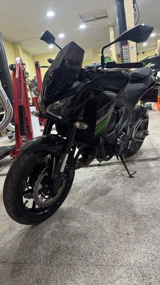 Kawasaki Z800 2016 Naked