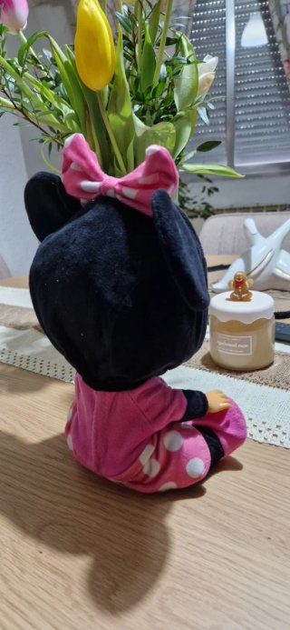 Muñeca Bebé Llorona Minnie Mouse