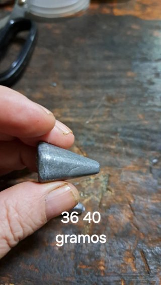 Plomos de pesca 30-35 gramos